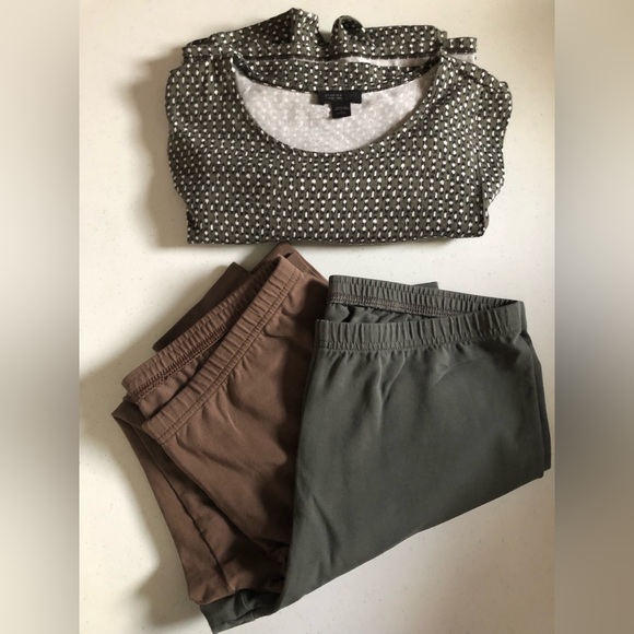 J. Jill Pants - 3 pc. J. Jill Sleeveless top & leggings Medium